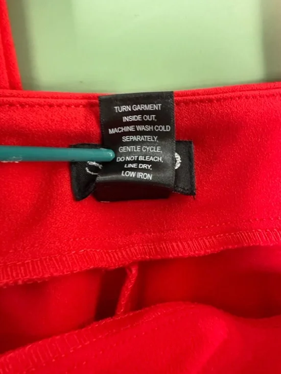 SOHO Apparel Red Slim Ankle Pants Zip Pocket Stretch Career Chic Size M NWT - Picture 9 of 13